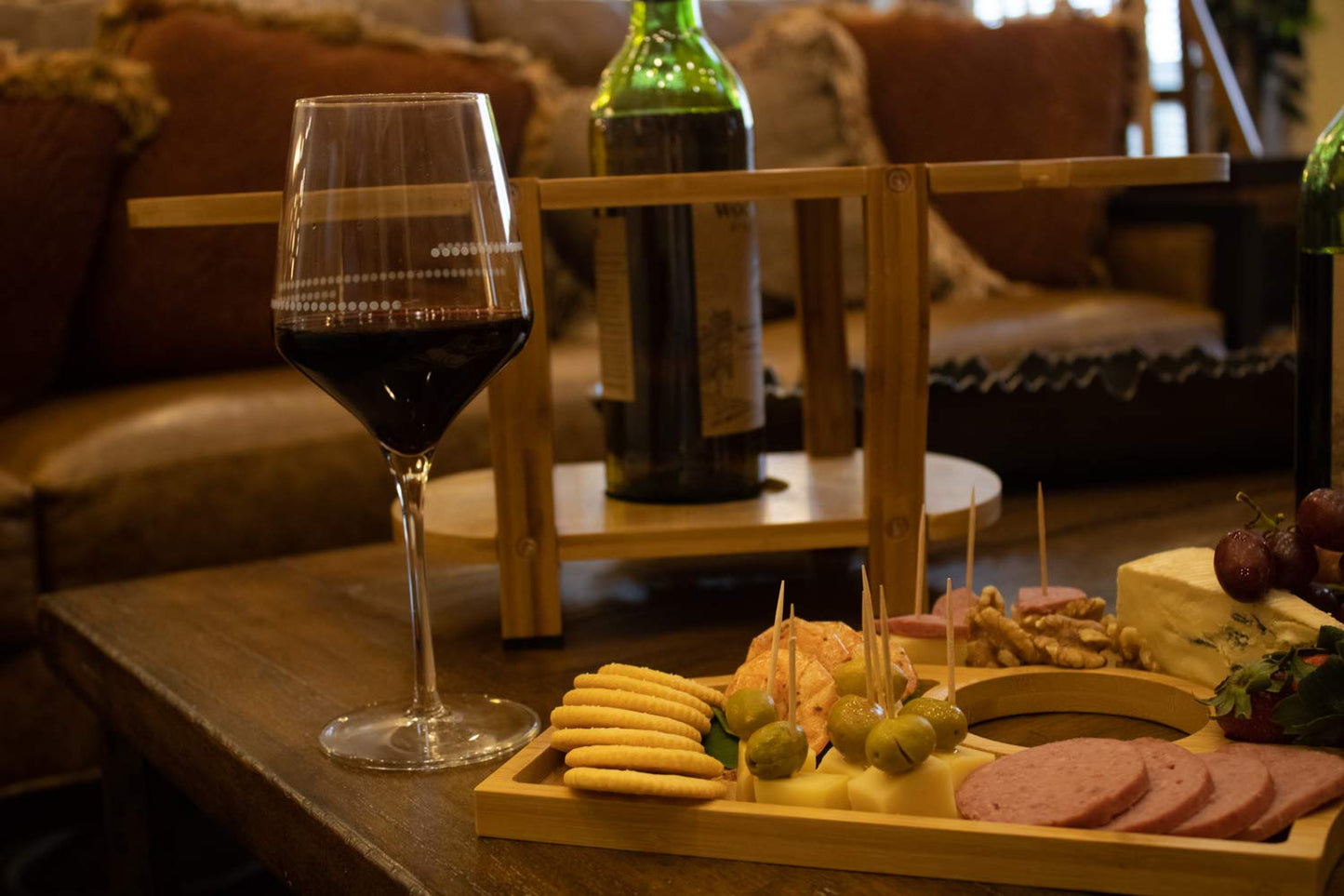 Bamboo Charcuterie Board - Holds 1 Wine Bottle